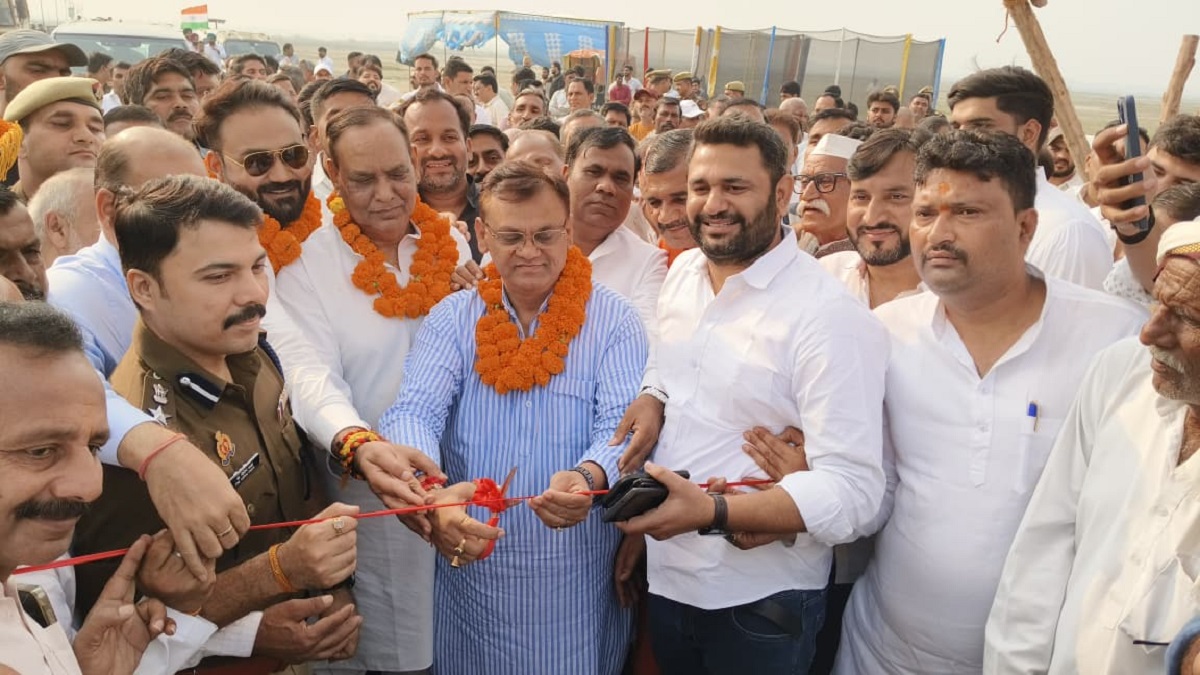 makhdumpur ganga snan mela begins with ritualistic prayers